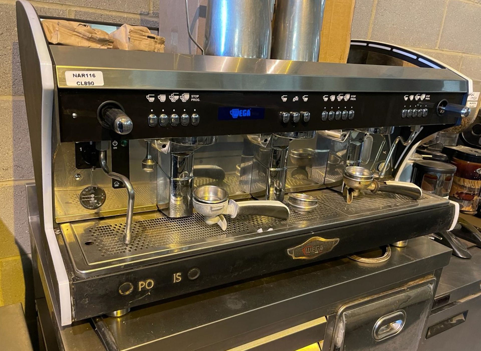 1 x Polaris Wega 3 Group Commercial Espresso Coffee Machine - Stainless Steel / Black Exterior - Image 11 of 11