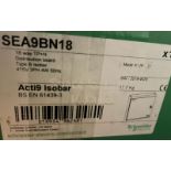 1 x Schneider SEA9BN18 18 Way Acti 9 Isobar 250 Amp Distribution Board - RRP £674