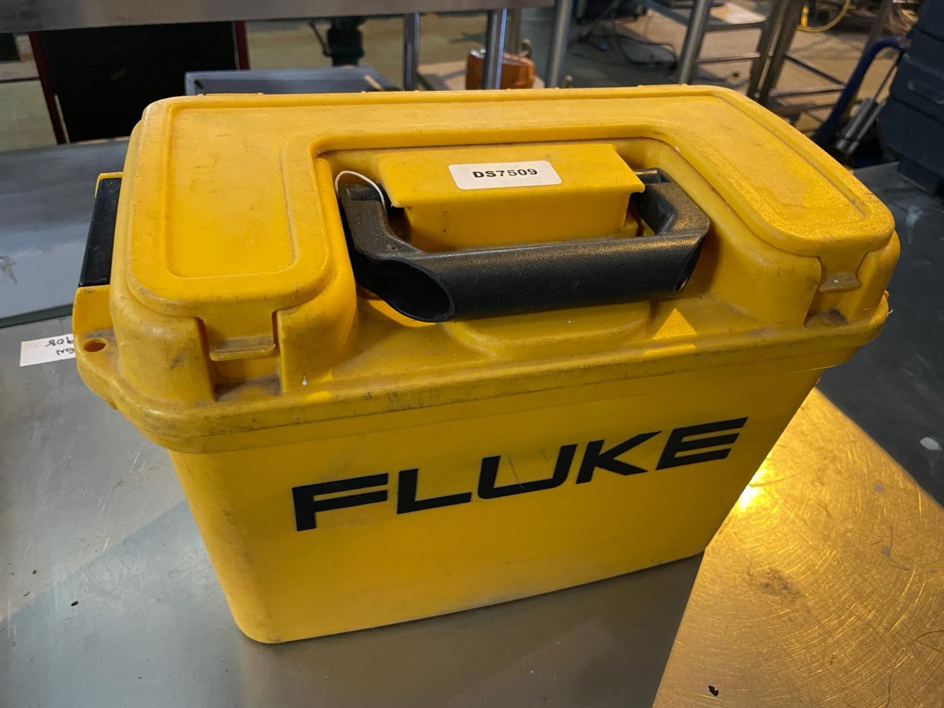 1 x Fluke 1653B Multifunction Tester - Includes Carry Case and Accessories - Image 3 of 12