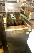 1 x PITCO Stainless Steel Single Tank Gas Fryer With Cooking Baskets