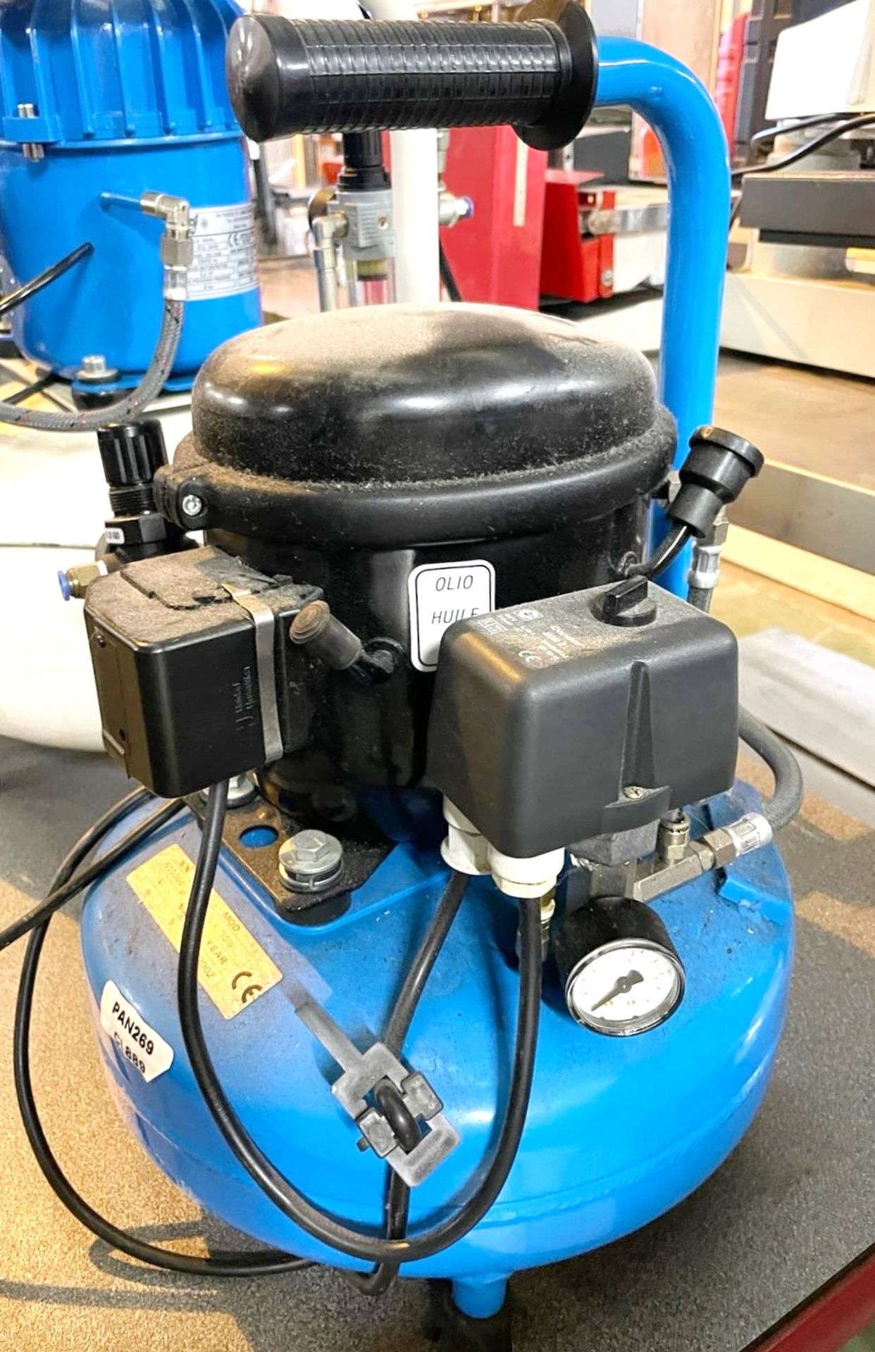 1 x Sil Air 30/9 230v Compressor With 9 Liter Tank - Approx RRP £550