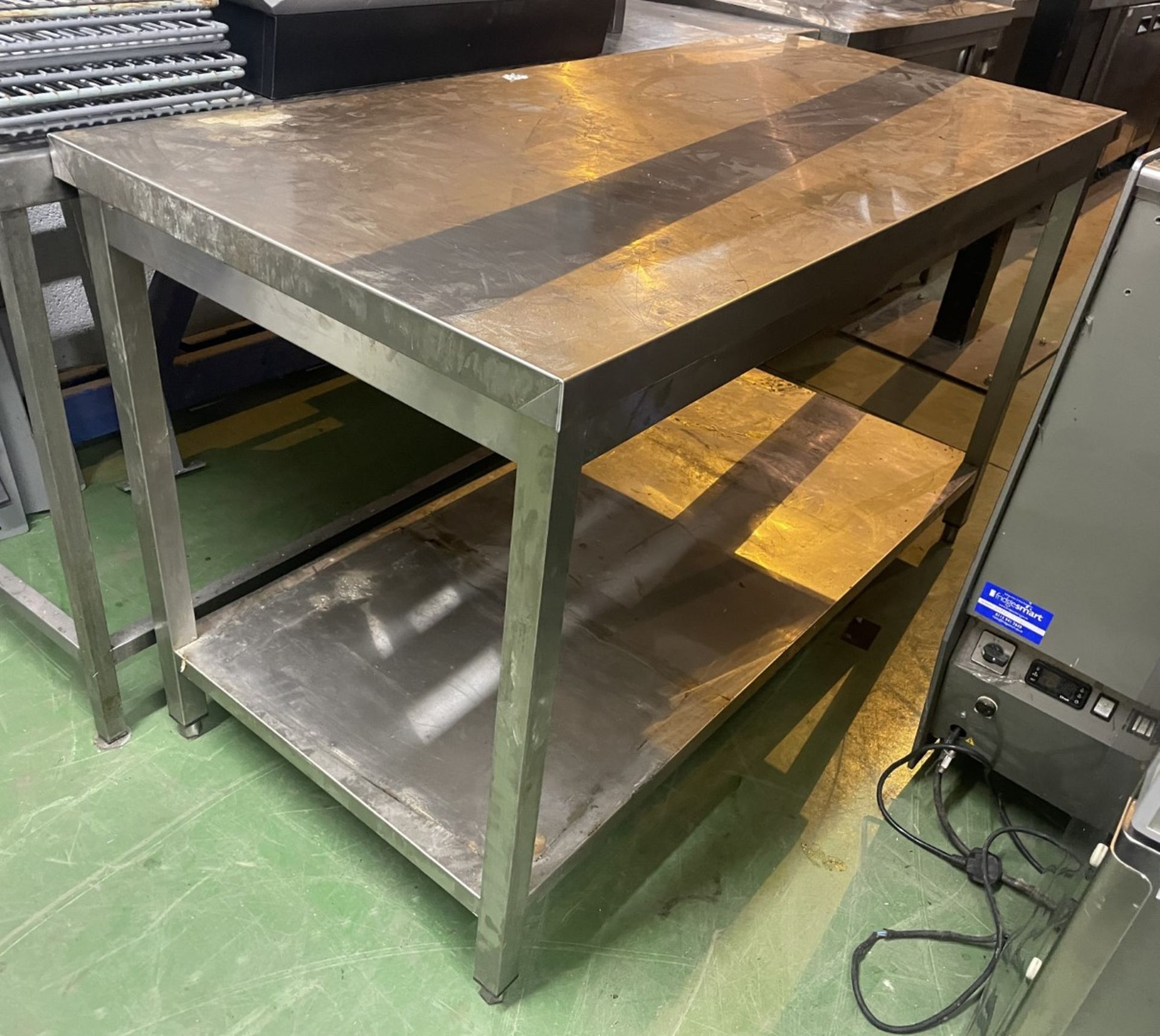 1 x Stainless Steel Prep Table With Undershelf - Image 3 of 5