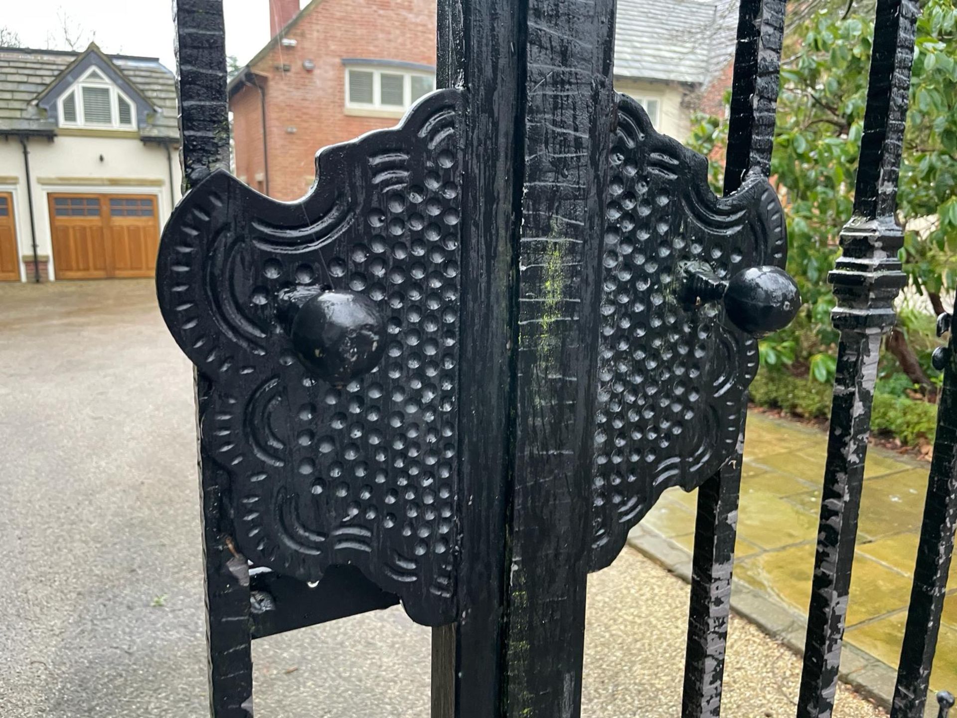 1 x Electric Ornate Double Swing Metal Main Entrance Security Gate - Ref: UP10 - NO VAT ON HAMMER - Image 13 of 19