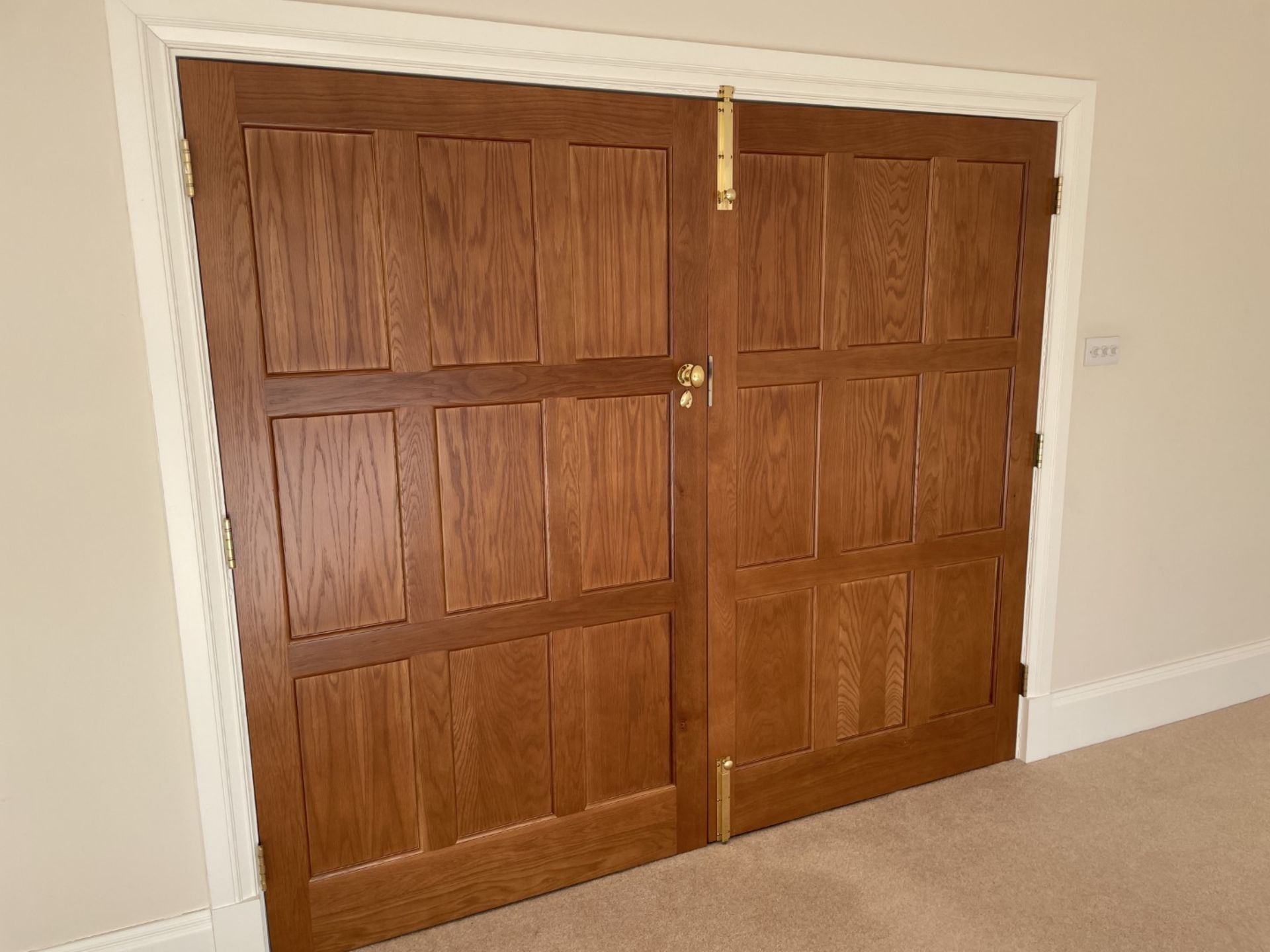 1 x Set of Stately Solid Wood Double Doors - Image 19 of 21