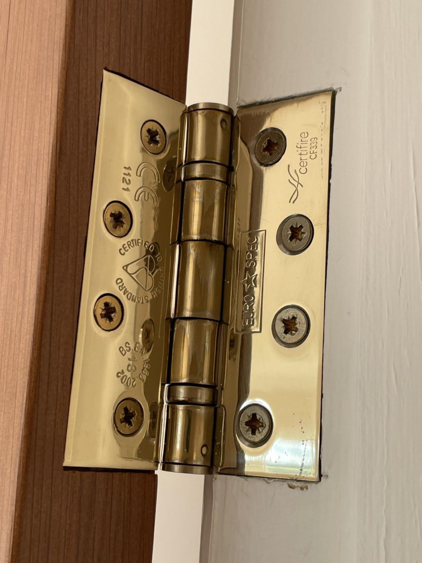 1 x Solid Wood Lockable Internal Door - Ref: PAN237 / BED2 R/H - CL896 - NO VAT ON THE HAMMER - - Image 16 of 17