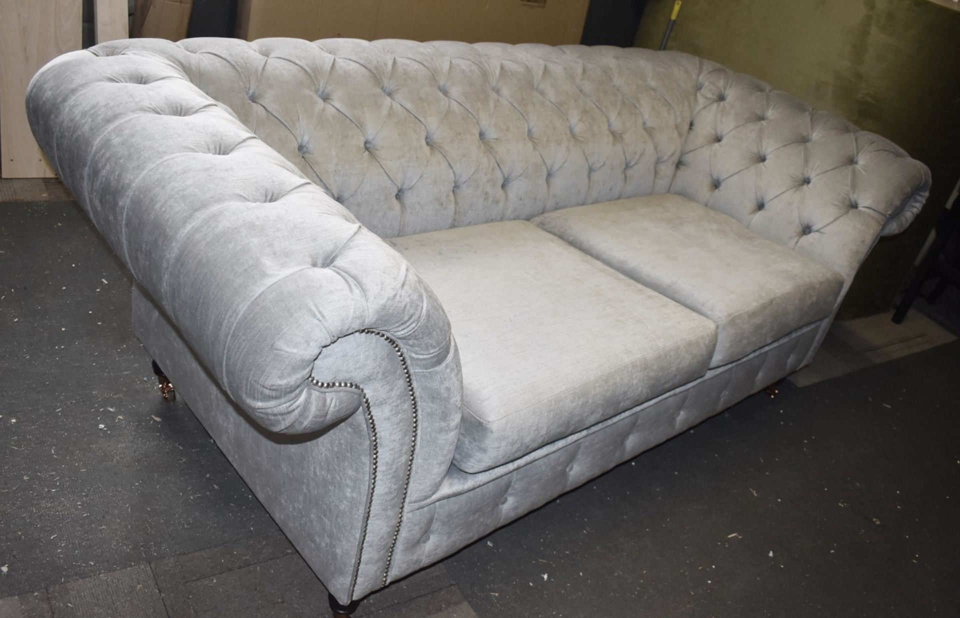 1 x Chesterfield-style Velvet Upholstered Sofa, on Castors, 2.2-Metres Wide  - Luxury Furniture - Image 2 of 14
