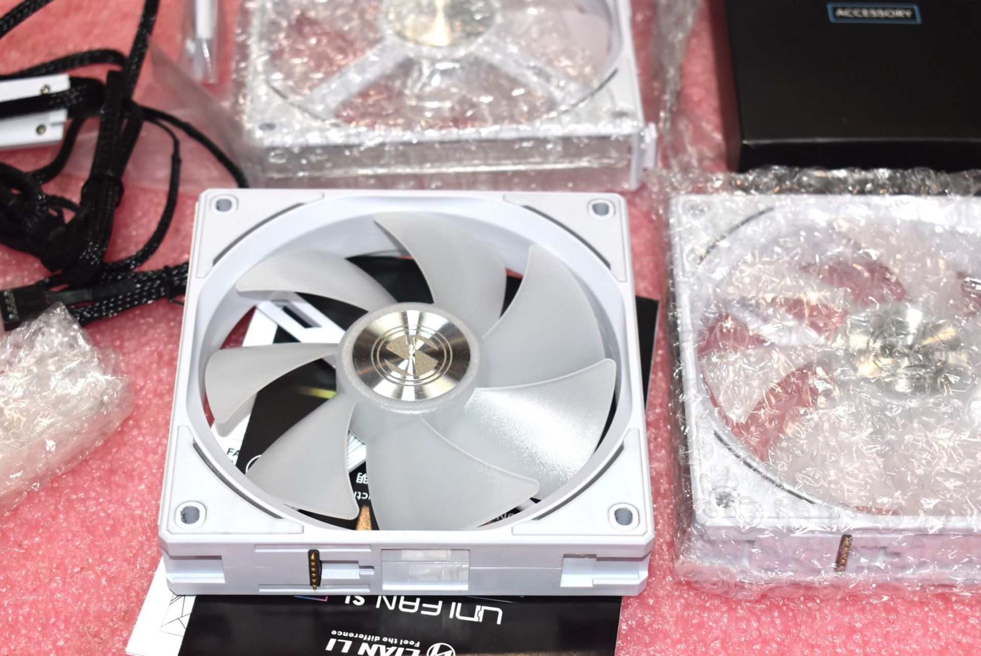 3 x Lian Li Uni Fan SL120 RGB 120mm Fans For PC Cases - Unused Boxed Stock - Image 6 of 6