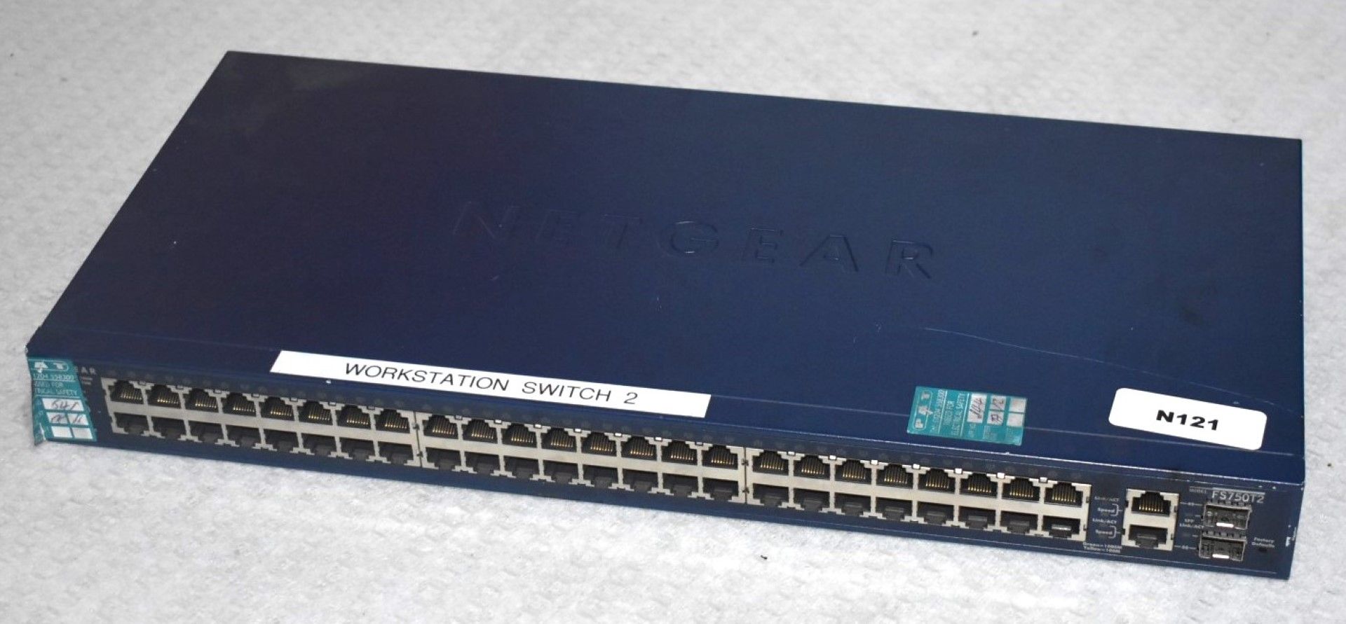 1 x Netgear GS750T2 50 Port Smart Switch