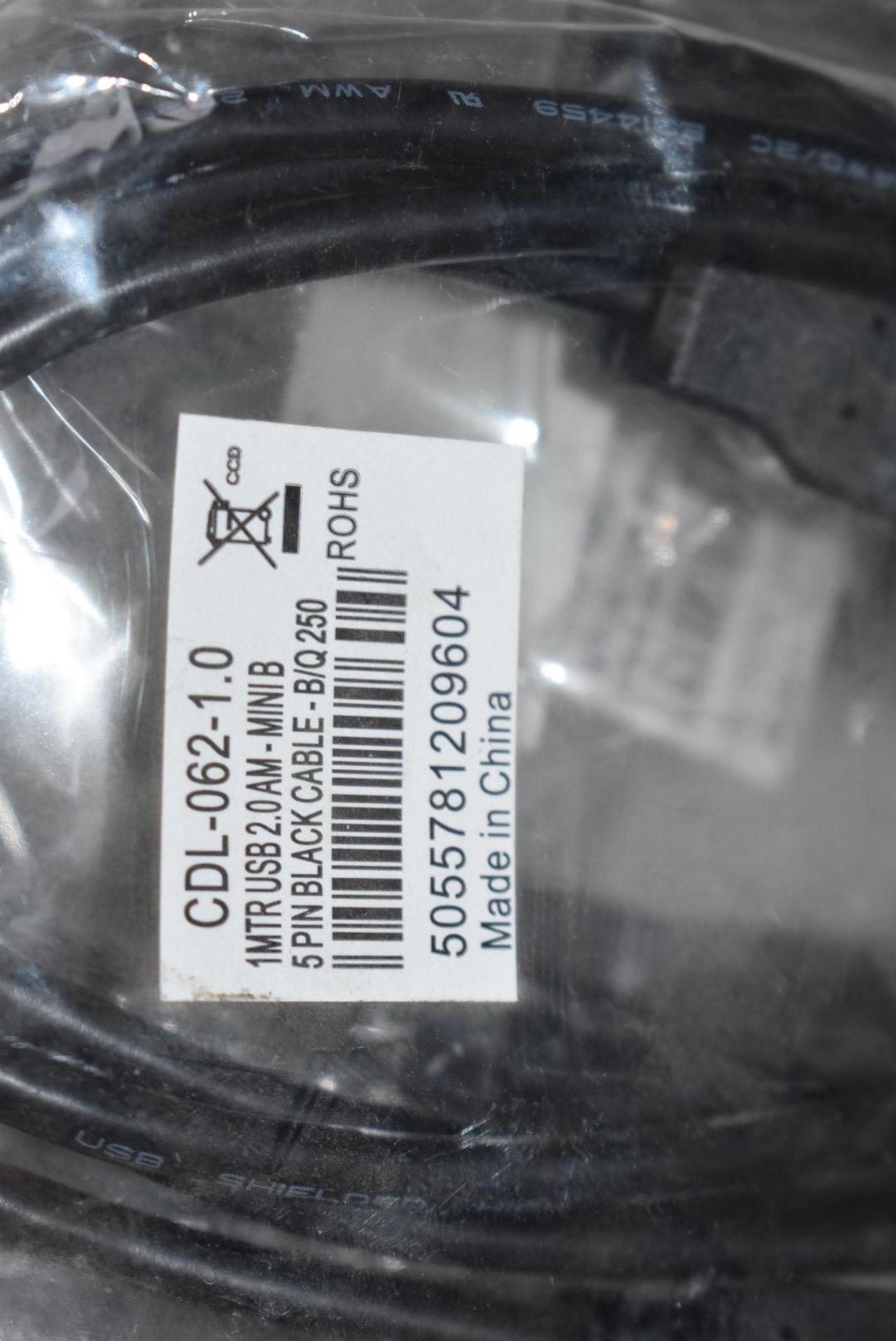 90 x Assorted Cables Including Various USB Connection Leads - New in Packets - Image 9 of 21