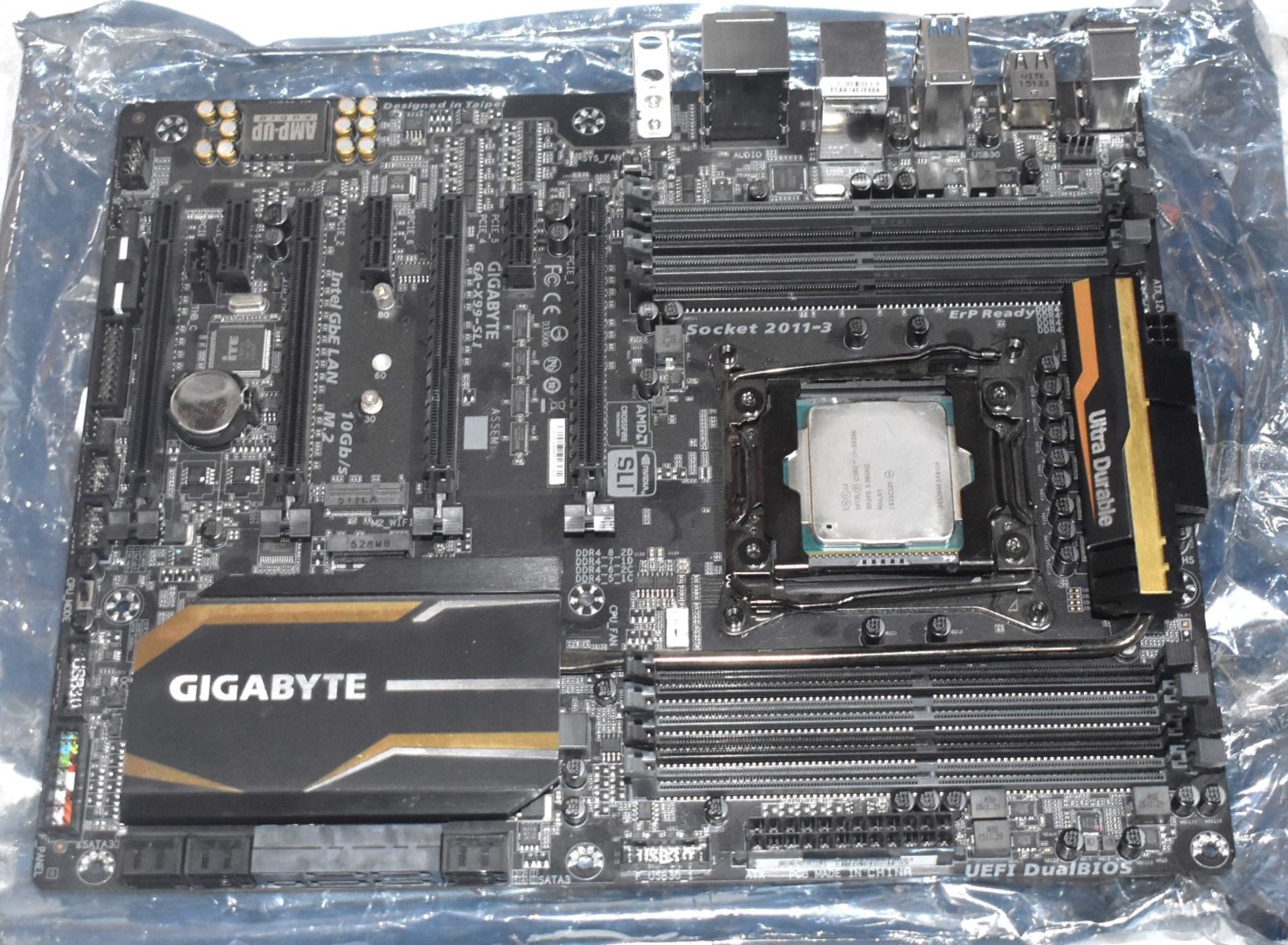 1 x Gigabyte GA-X99-SLI Motherboard With an Intel Core i7-5820k Processor