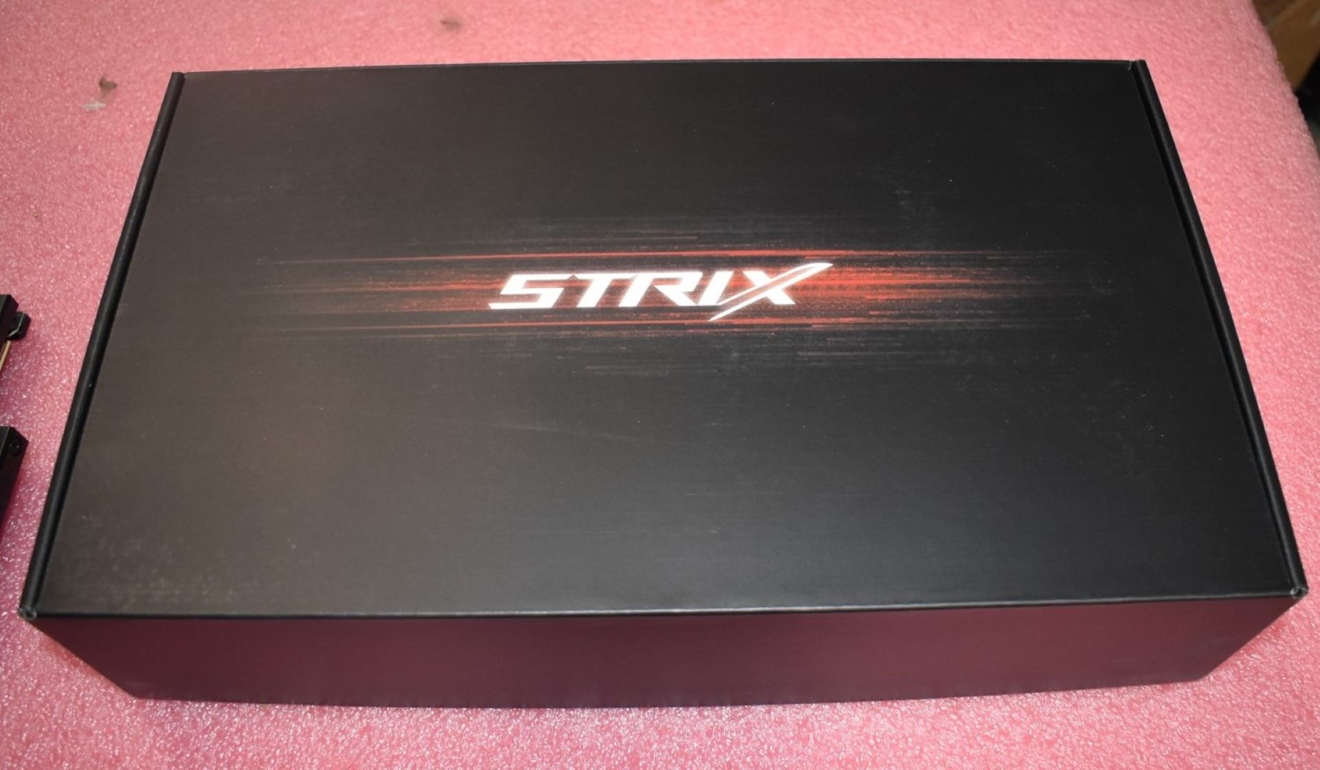 1 x Asus ROG Strix RTX3090 24gb Gaming Graphics Card With a Vector Strix Water Cooling Block - Image 12 of 16