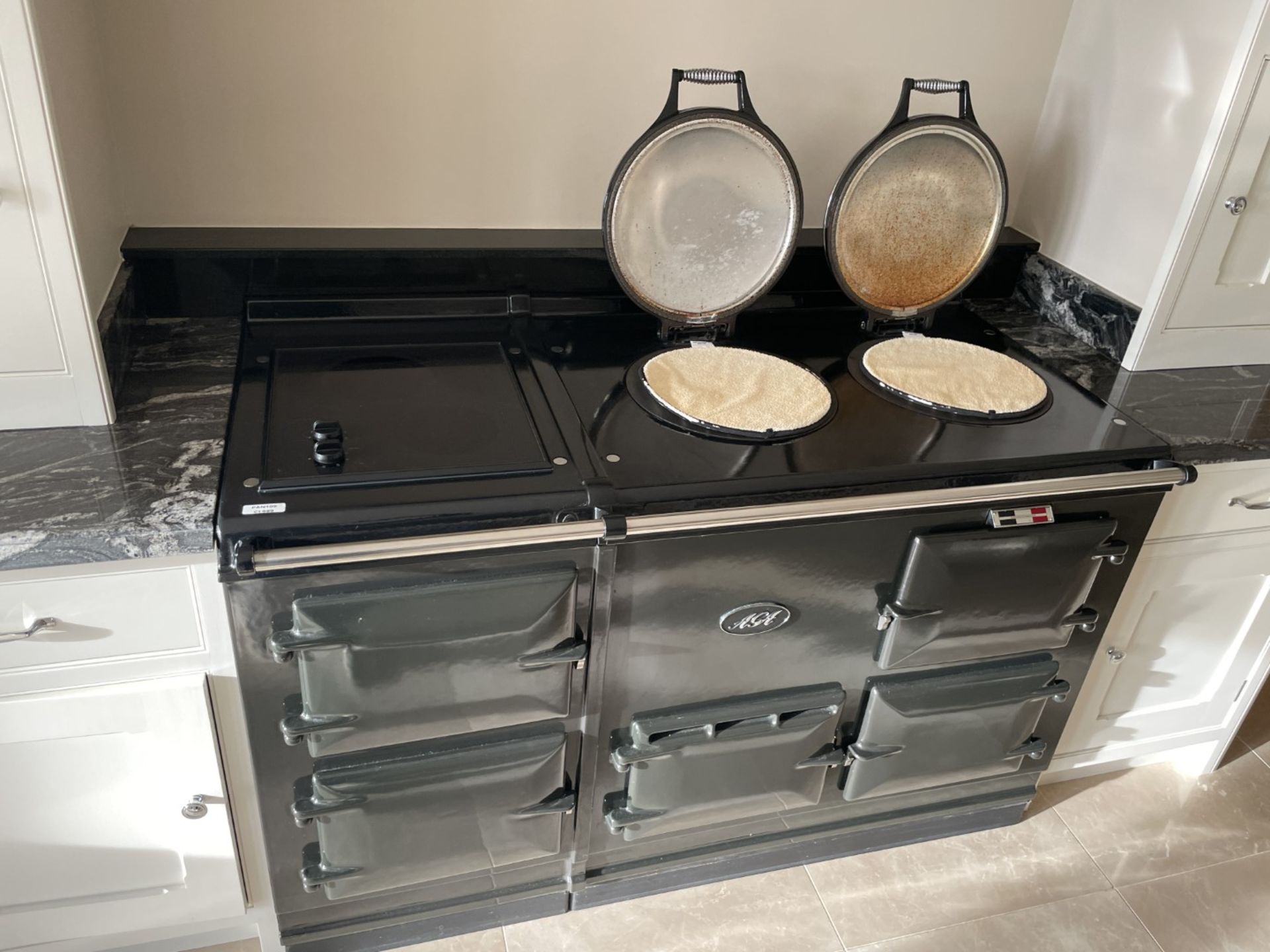 1 x AGA 4-Oven Electric Range Cooker With 2 Hot Plates, in Grey - NO VAT ON THE HAMMER - Image 48 of 99