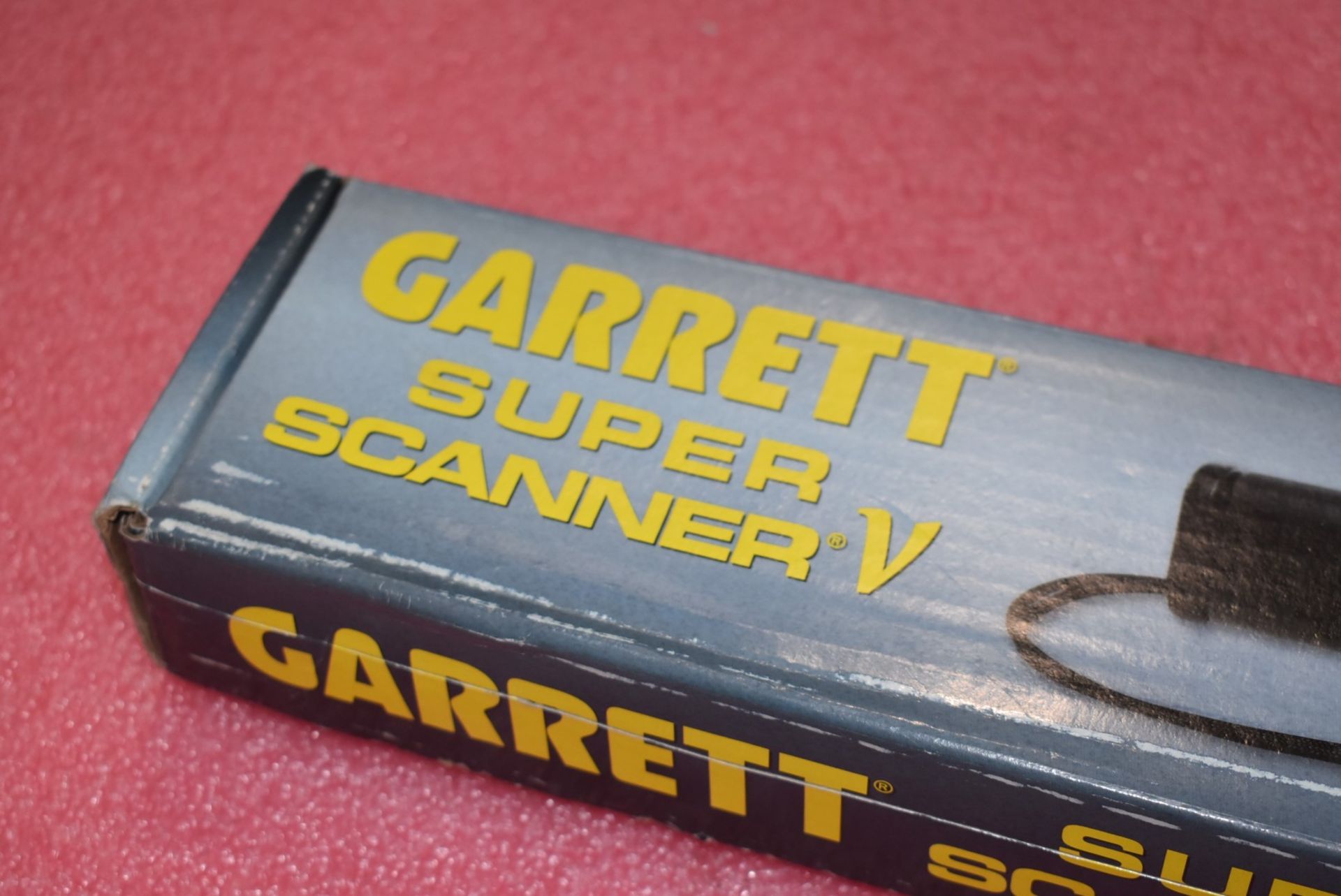 1 x Garrett Super Scanner V Vibrating Audible Hand Held Metal Detector - Unused With Original - Image 4 of 9