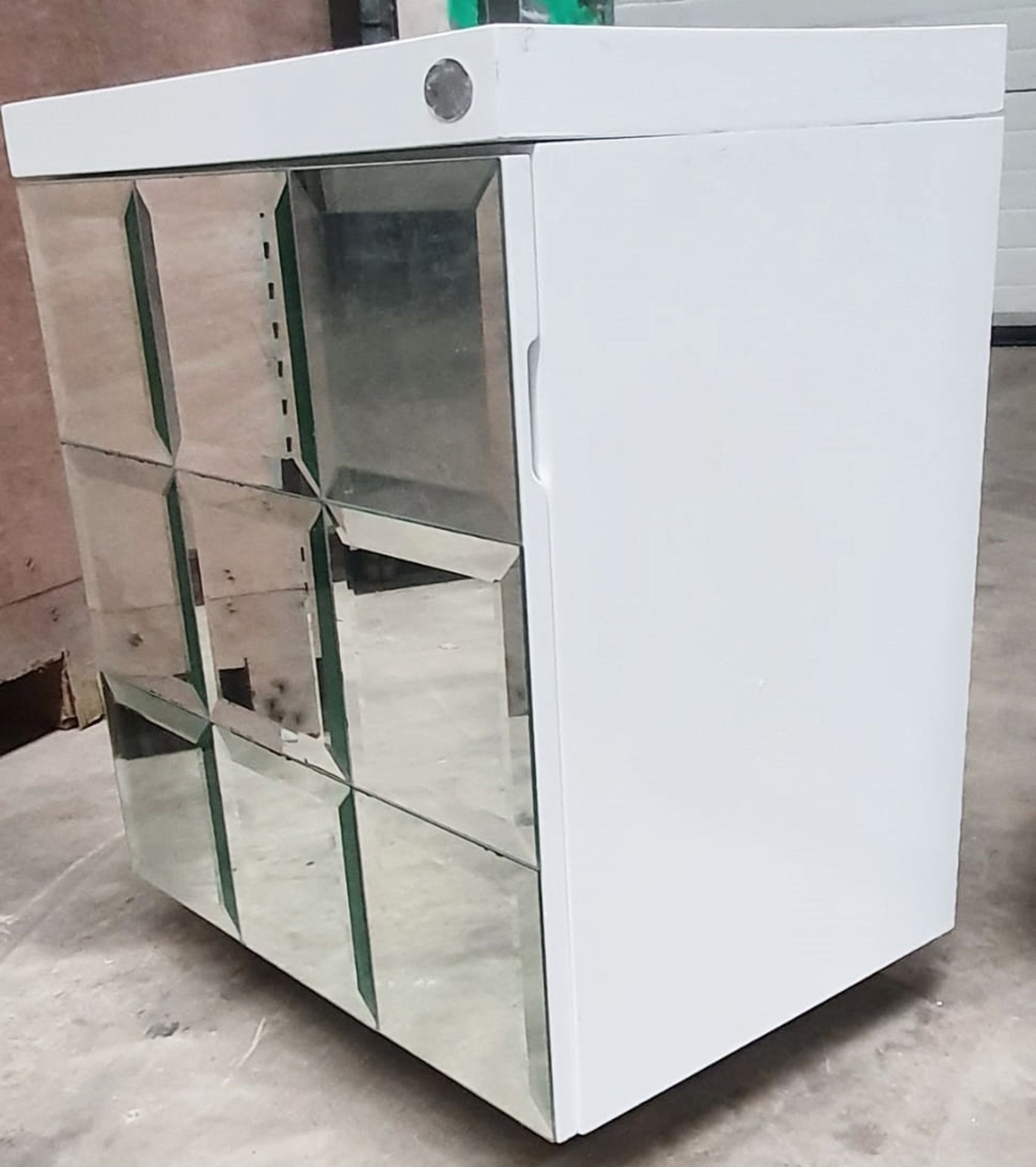1 x GODI High-end Freestanding Mirrored 1-Door Bathroom Unit, In White - Unused Boxed Stock - Image 5 of 6