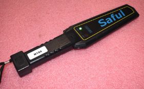 1 x Saful TS-P1001 Handheld Metal Detector