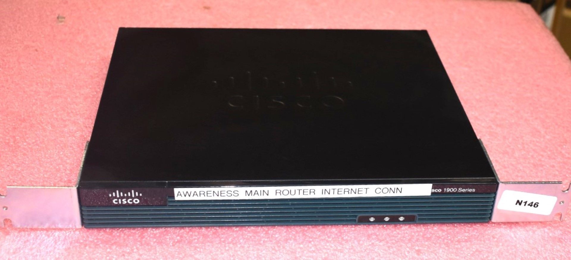 1 x Cisco 1921 Series Integrated Services Router