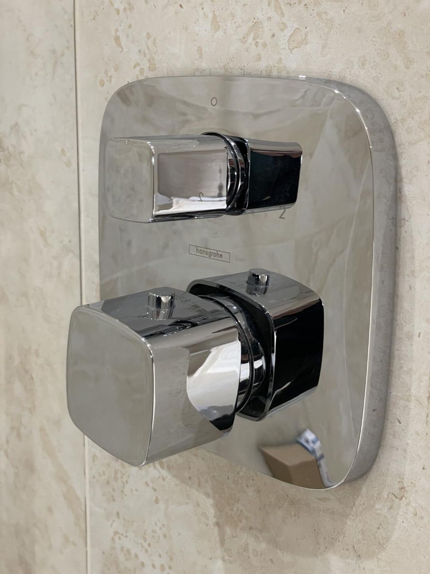 1 x Premium Shower and Enclosure + Hansgrove Controls and Thermostat - Ref: PAN232 - CL896 - NO - Image 18 of 21