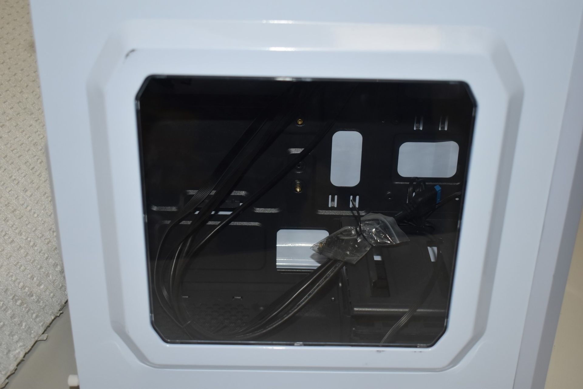 5 x ATX Computer Cases With USB 3.0, SD Card Readers, Side Window and Case Fan - Unused - Image 10 of 14