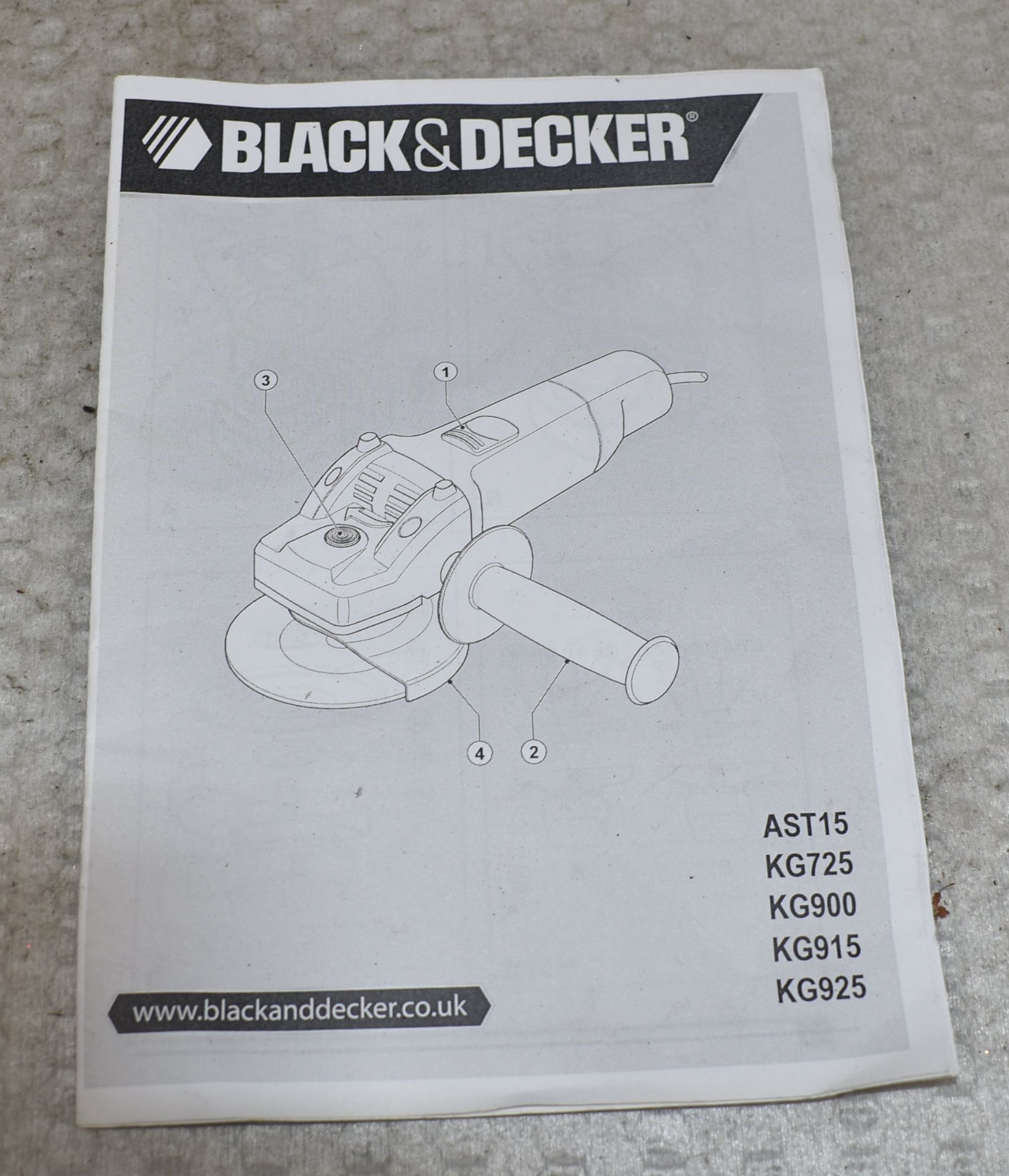 1 x BLACK DECKER 900W 115Mm Angle Grinder In Stanley Toolbox - Model Kg915 - Ref: K257 - CL905 - Lo - Image 9 of 12
