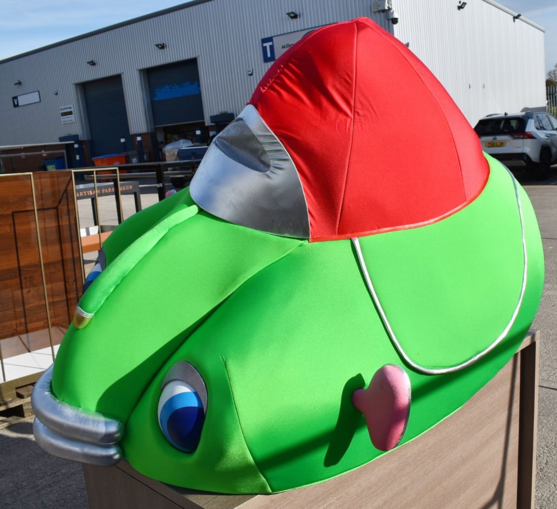 1 x Professional Mascot Character Costume of a 3-Wheeled Car In Green - Image 7 of 15