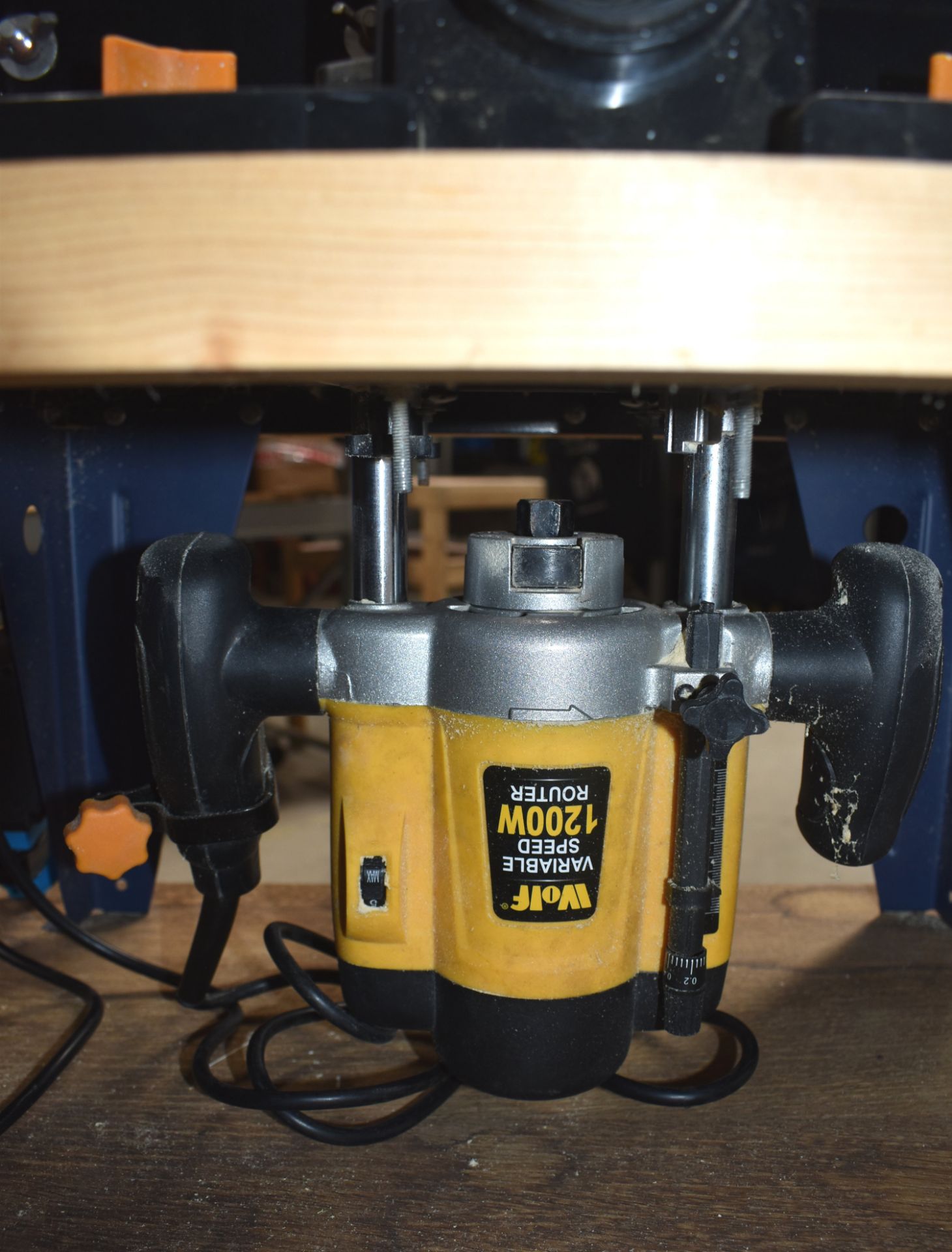 Wolf Router Table and 1200W Wolf Router on Handmade Wooden Workbench - 100(w) x 82(d) x 99(h) cm - - Image 3 of 19