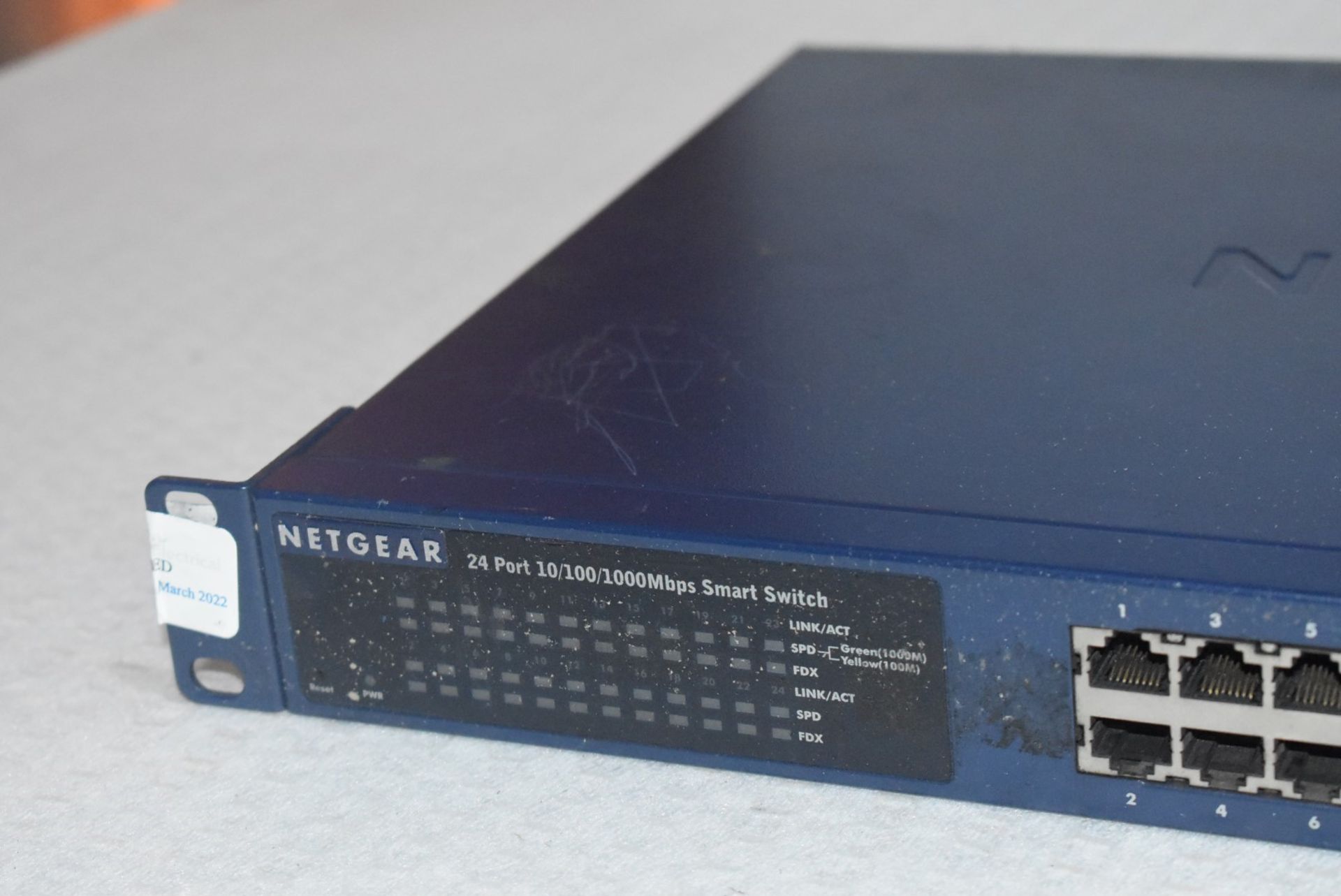 1 x Netgear GS724T 24 Port Smart Switch - Image 3 of 3