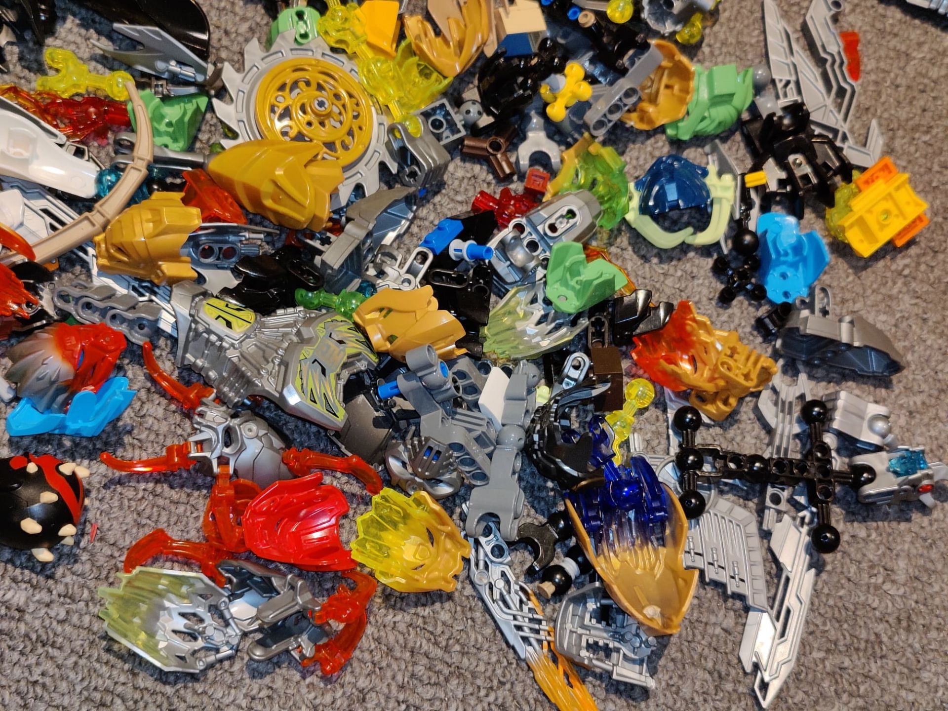 1 x Assorted Collection of Lego Bionicles - Genuine Lego - Image 9 of 14
