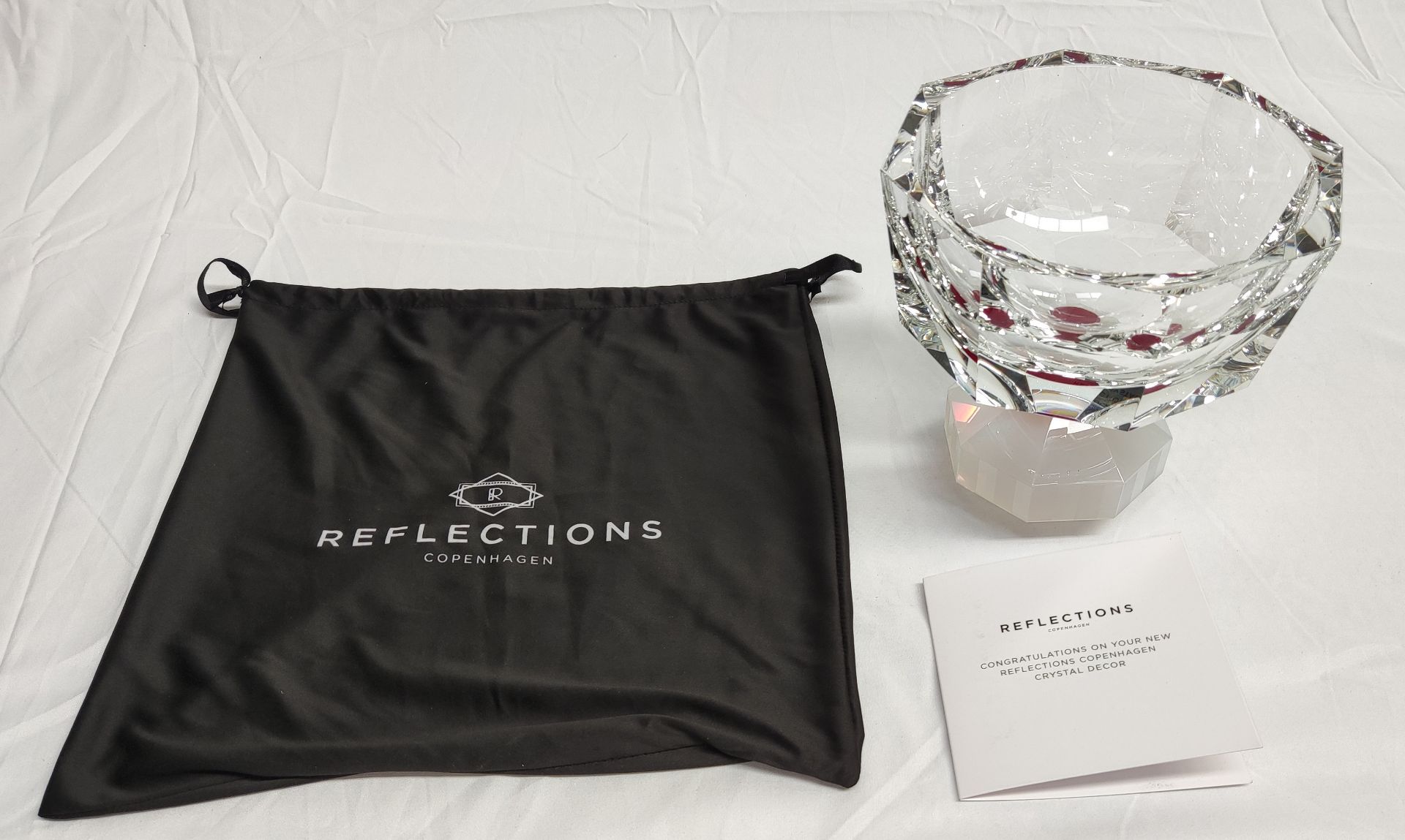 1 x REFLECTIONS COPENHAGEN Halifax Hand-Cut Crystal Glass Bowl In Clear/Milk/Plum - Original RRP £ - Image 3 of 21