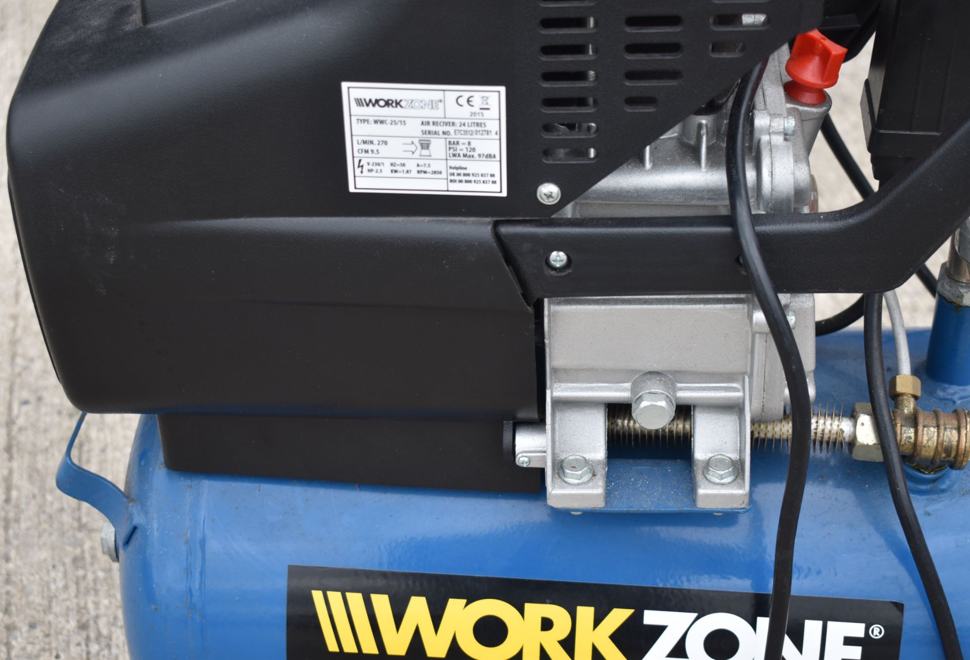 1 x WORKZONE Wwc 25/15 Air Compressor - 24L Receiver, 2.5Hp - RRP £190 - Ref: K260 - CL905 - Locatio - Image 4 of 14