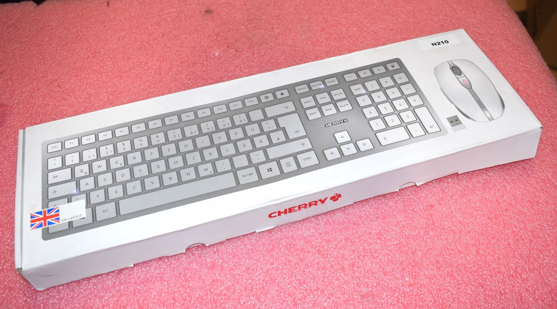 1 x Cherry DW9000 Slim Rechargable Wireless Keyboard and Mouse - Open Box Stock - Image 5 of 6