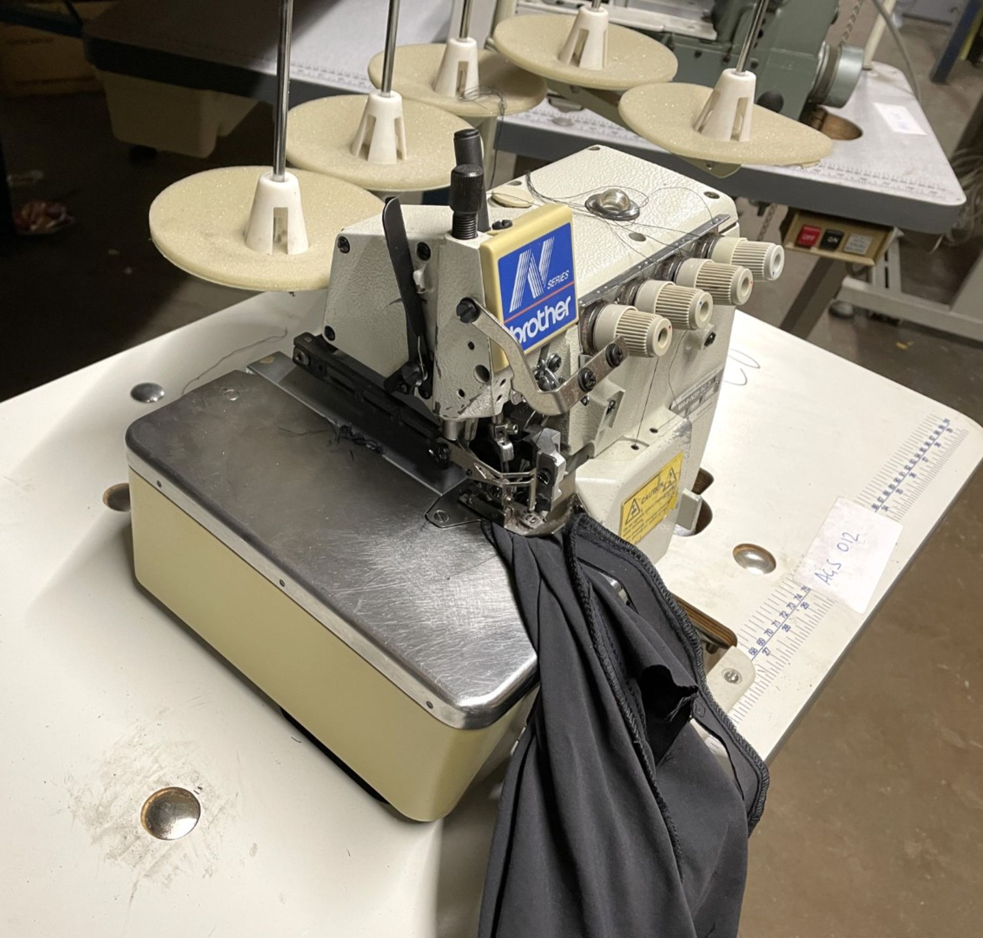 1 x Brother N Series MA4-N31-63-5 Industrial Single Needle Lockstitch Sewing Machine With Table - Image 7 of 20