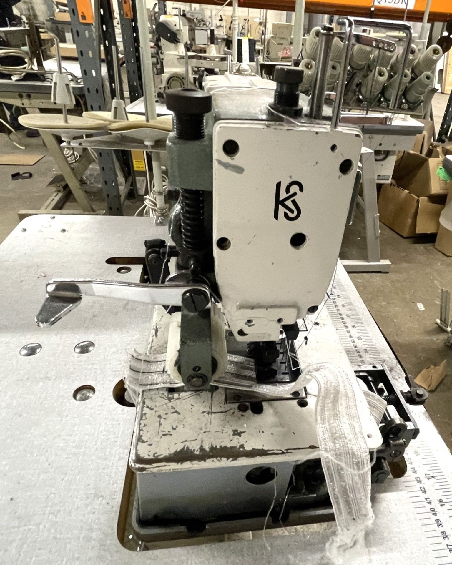 1 x Kansai Special DFB 1404 PMD 4 Needle Elasticer Waisteband Industrial Sewing Machine With Table - Image 11 of 17