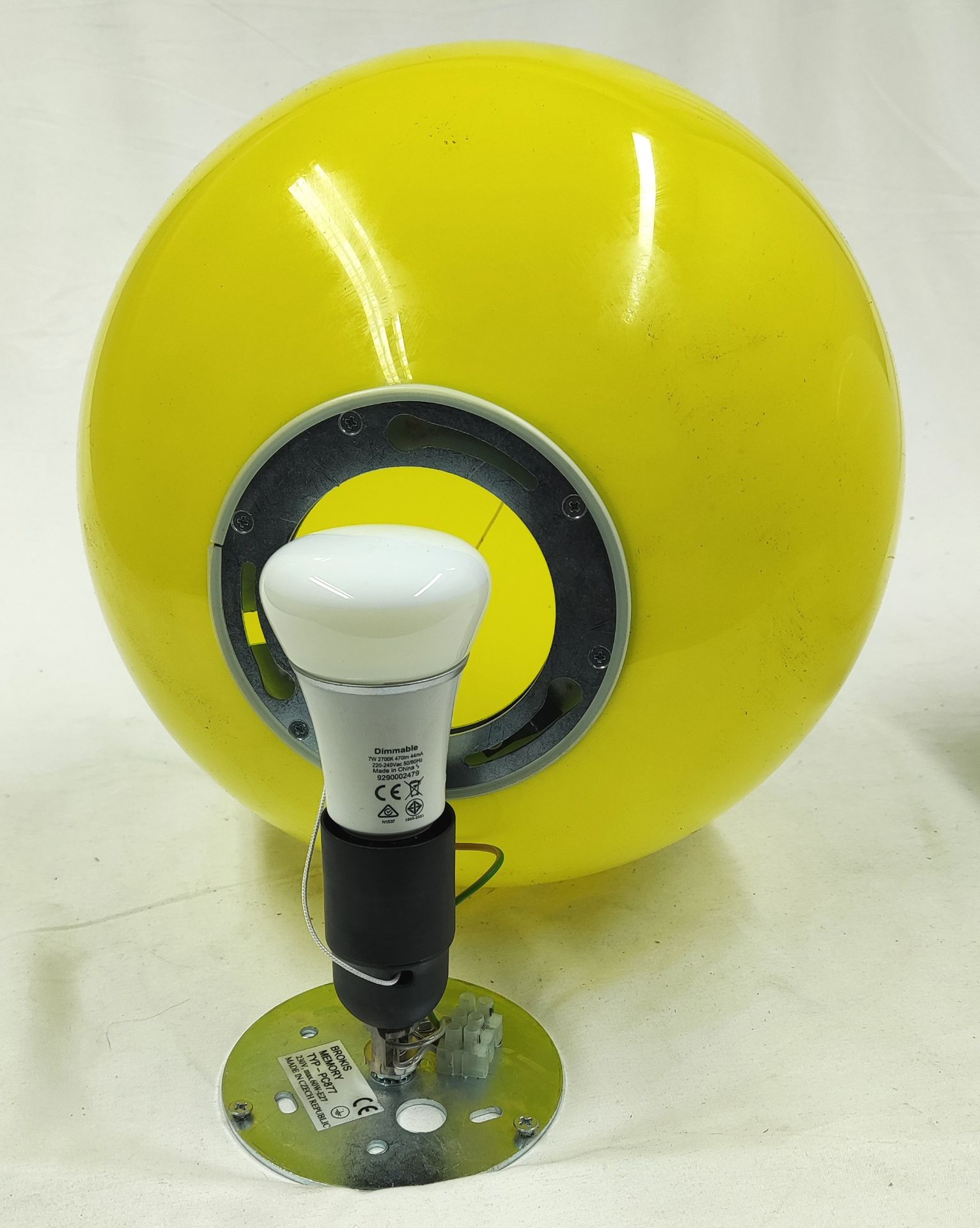 1 x BROKIS / BORIS KLIMEK "Memory" Balloon-shaped Designer Glass Light Fitting, Yellow - RRP £390.00 - Image 2 of 10