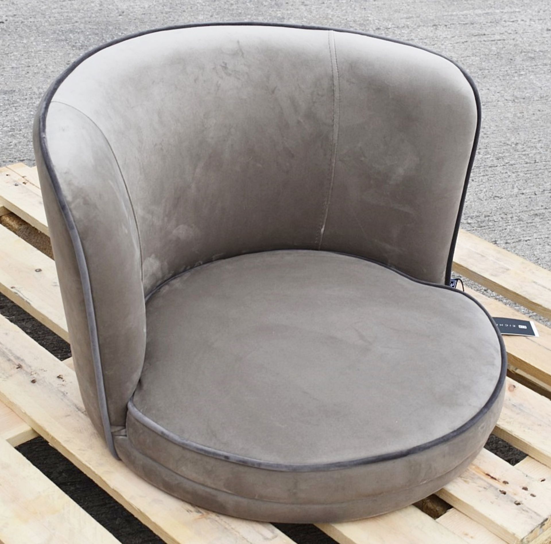 1 x EICHHOLTZ 'Grenada' Luxury Velvet Upholstered Swivel Chair (Top only) - Unused Boxed Stock - - Image 4 of 15