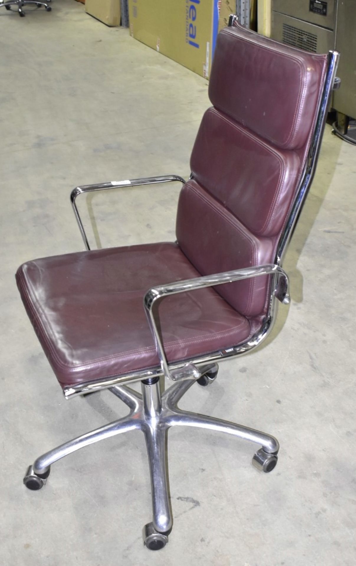 1 x LUXY Leather Upholstered Soft Pad Office Swivel Chair, Dark Brown - RRP £1,600 - Bild 7 aus 8
