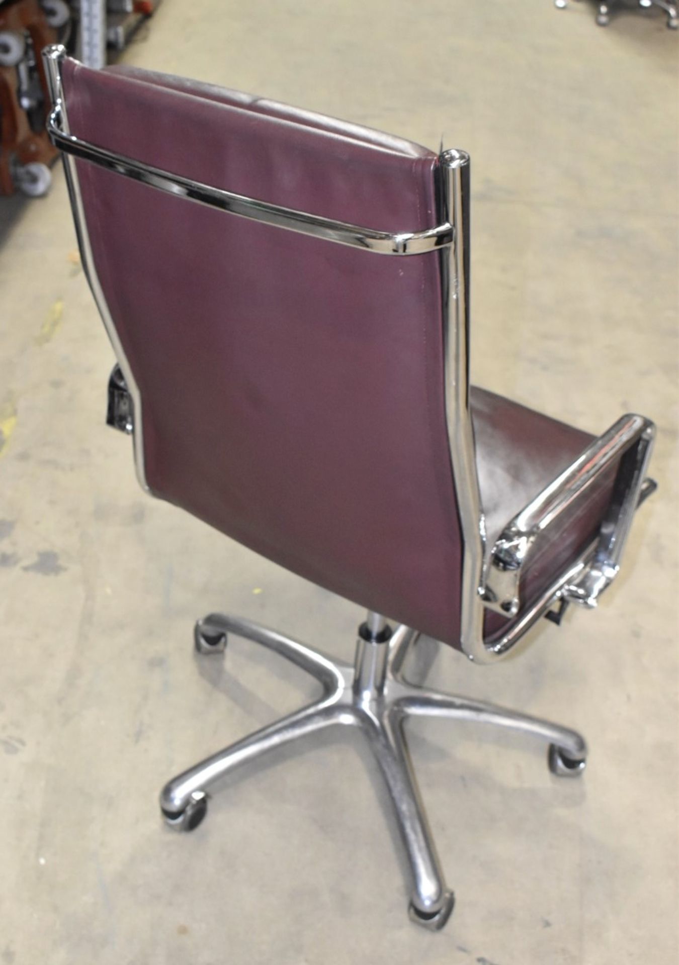 1 x LUXY Leather Upholstered Soft Pad Office Swivel Chair, Dark Brown - RRP £1,600 - Image 5 of 6