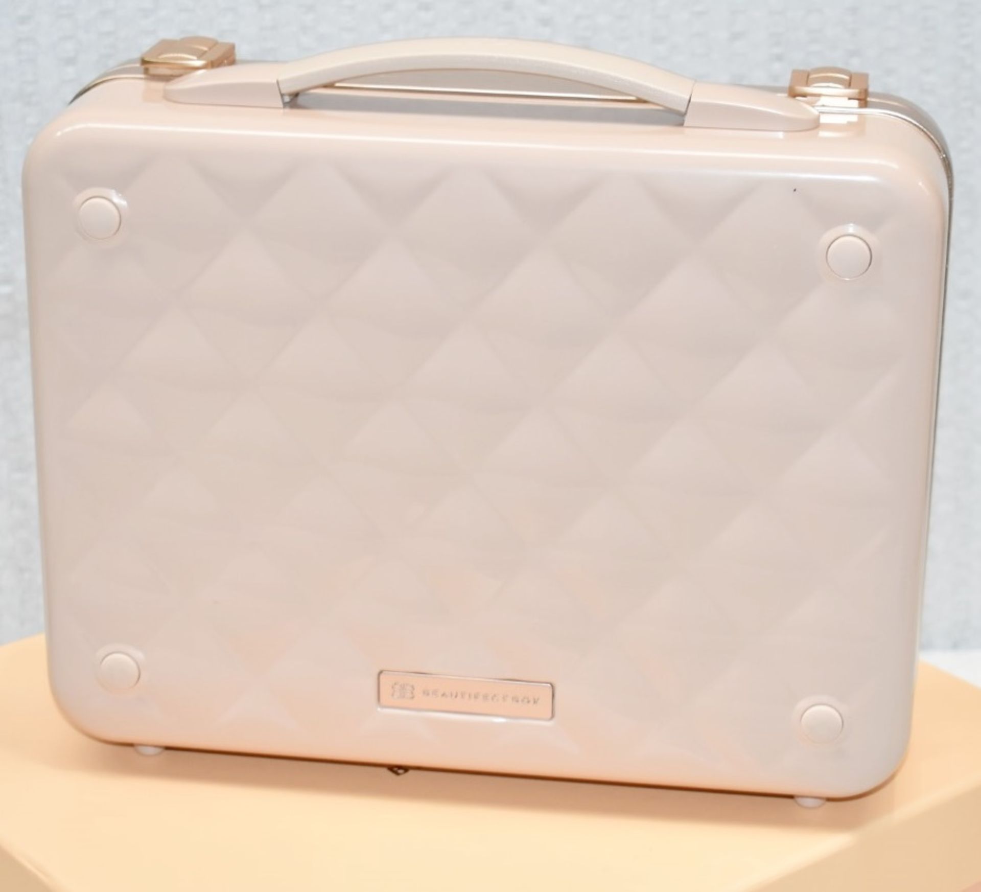1 x BEAUTIFECT 'Beautifect Box' Make-Up Carry Case With Built-in Mirror - RRP £279.00 - Image 11 of 13