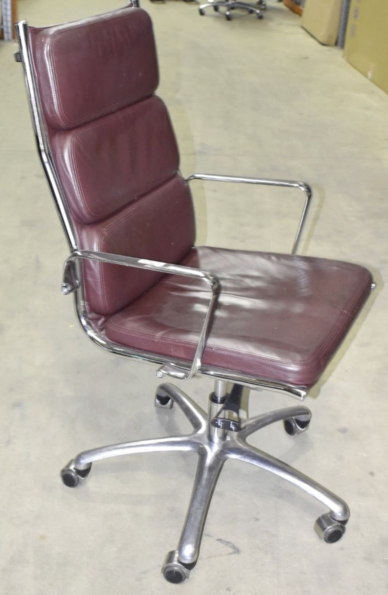 1 x LUXY Leather Upholstered Soft Pad Office Swivel Chair, Dark Brown - RRP £1,600 - Bild 5 aus 8