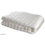 1 x GINGERLILY 'Windsor' Luxury Mulberry Silk Double Bedspread, in Ivory 240cm x 240cm - RRP £655.00