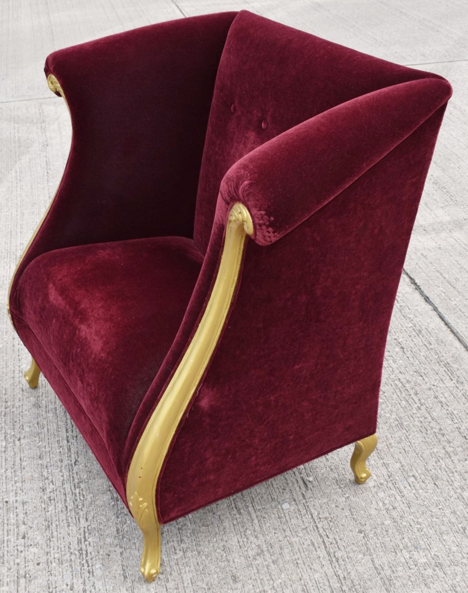 1 x CHRISTOPHER GUY Bespoke Opulent Velvet Upholstered Oversized Armchair - Original Price £4,000 - Image 4 of 10