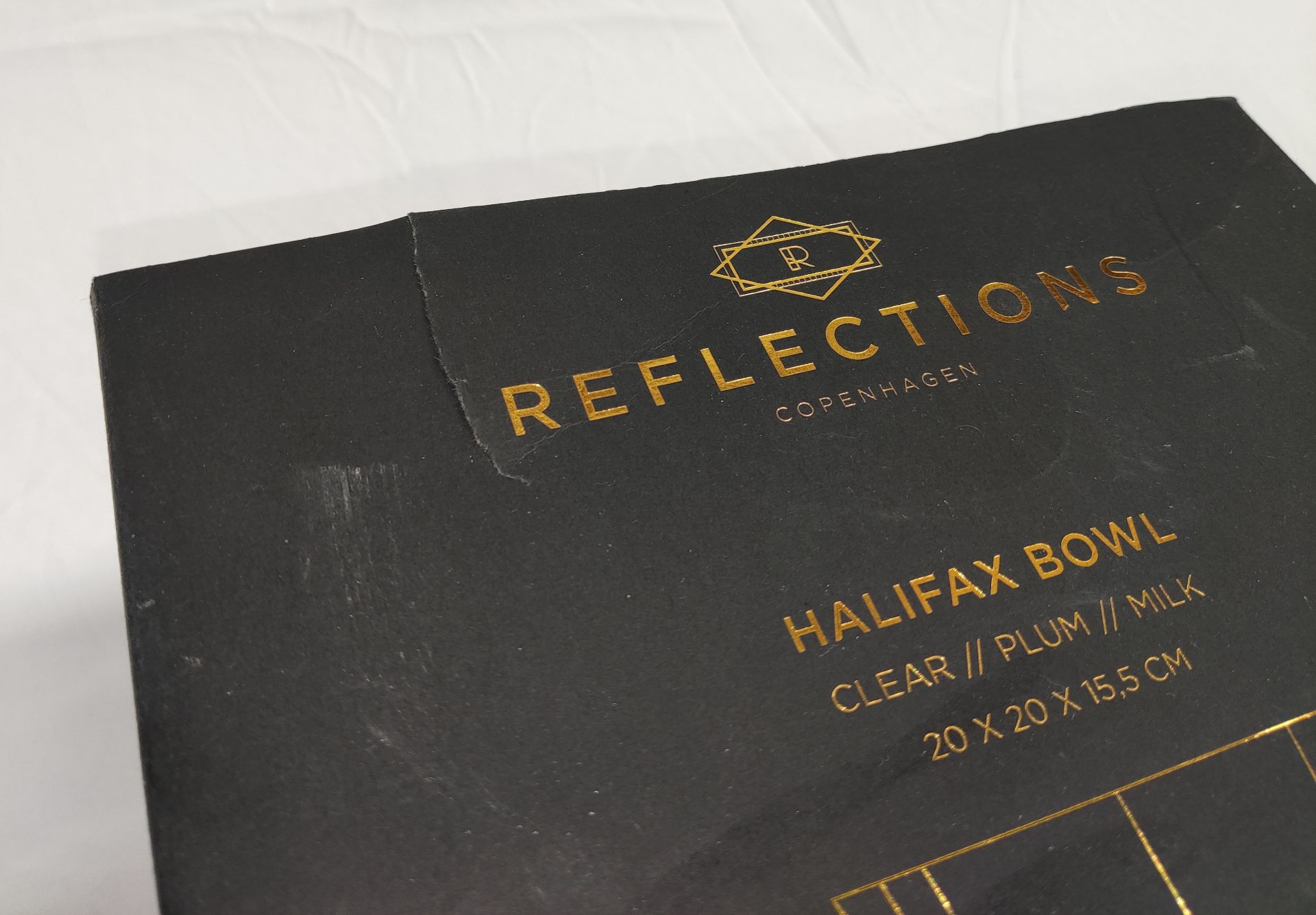 1 x REFLECTIONS COPENHAGEN Halifax Hand-Cut Crystal Glass Bowl In Clear/Milk/Plum - Original RRP £ - Image 19 of 21