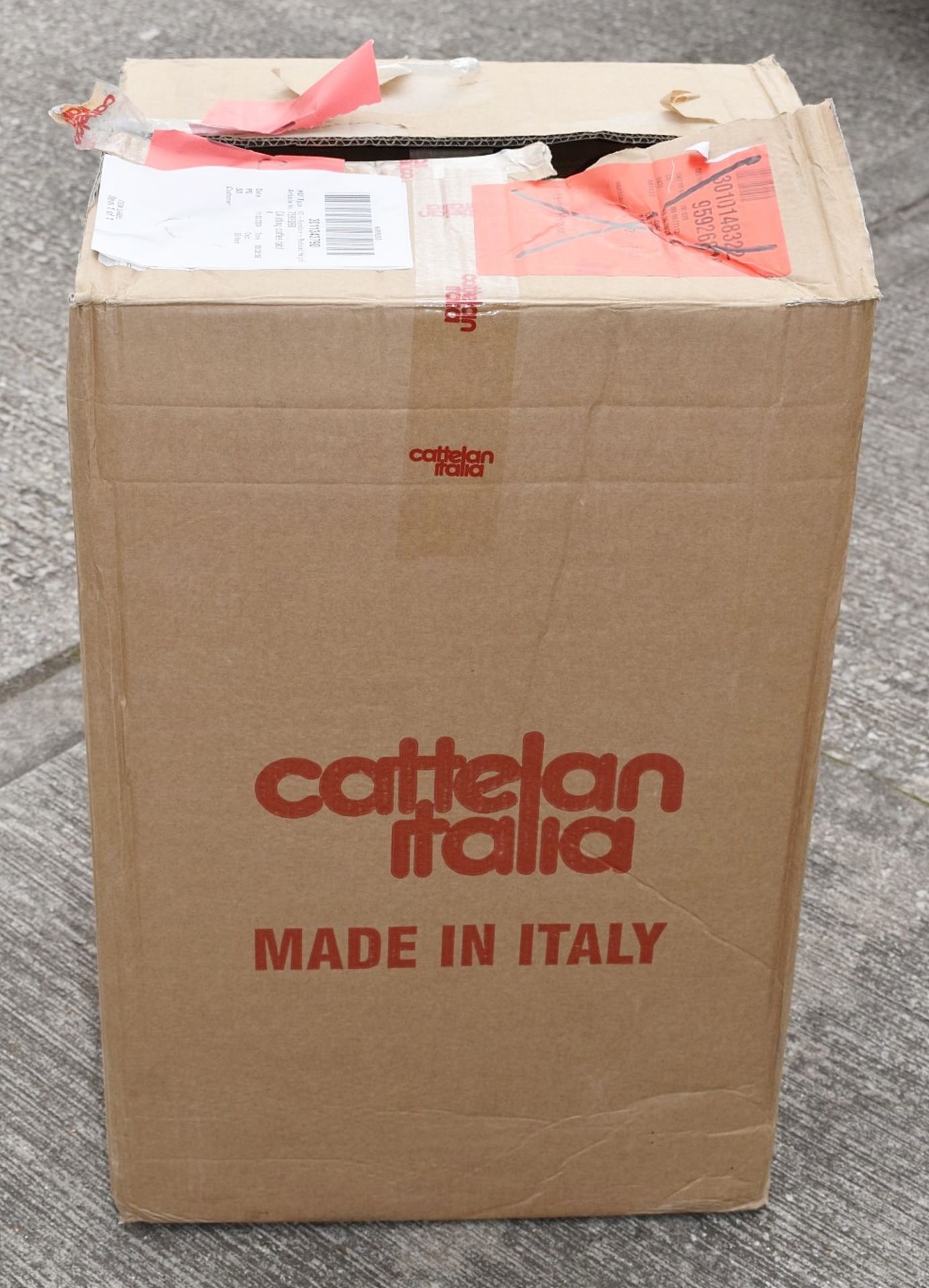 1 x CATTELAN ITALIA 'Sting' Italian Designer Side Table - Original Price £383.00 - Unused Boxed - Image 8 of 8