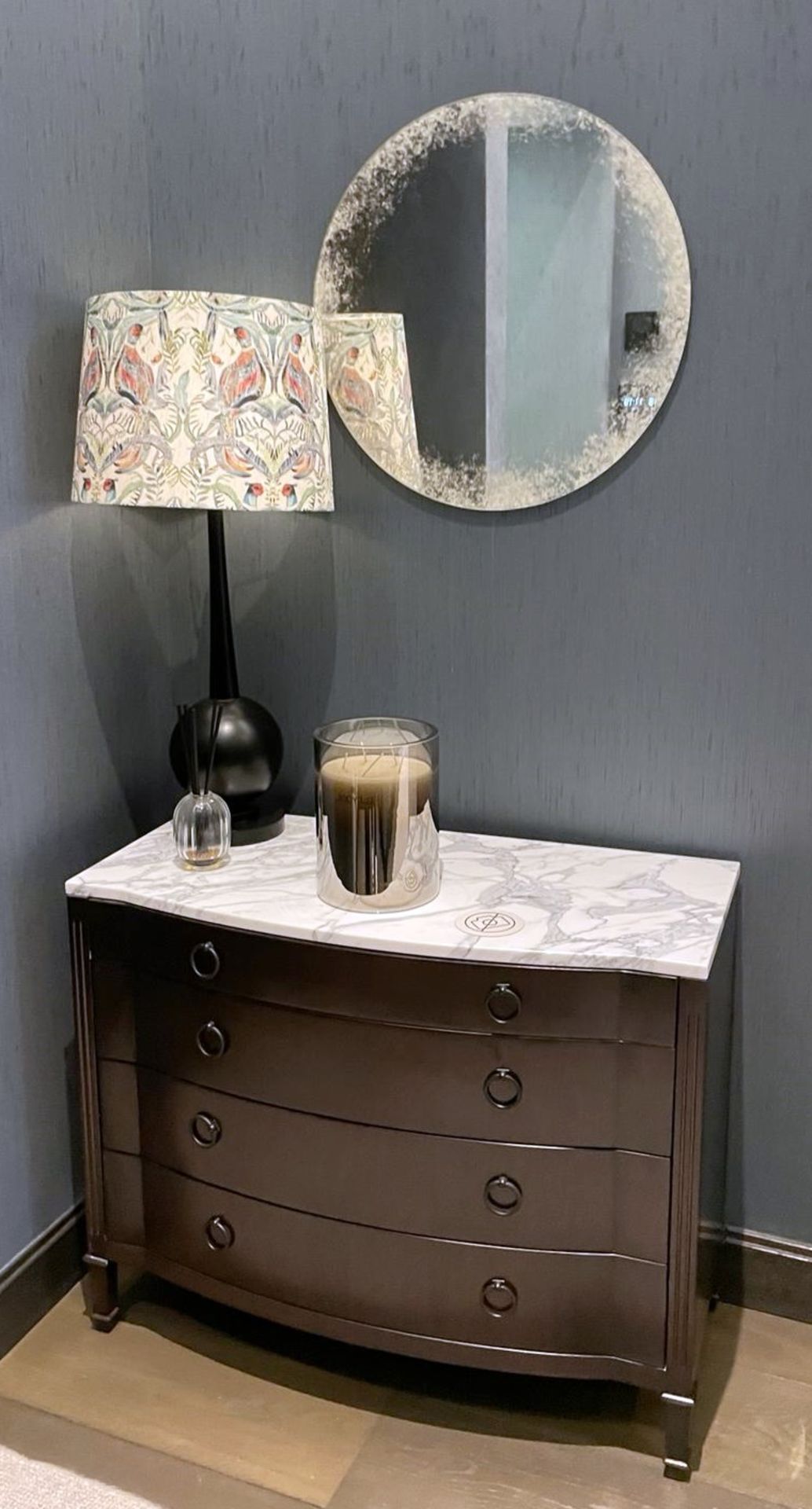1 x Stylish Curved Chest of Drawers With Stone Top - CL894 - Ref: H/WY NO VAT ON THE HAMMER - - Image 5 of 9