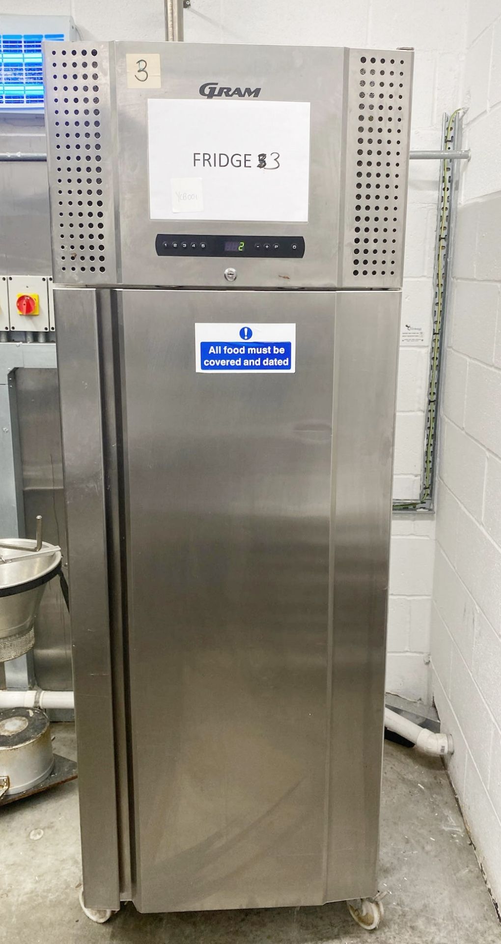 1 x Gram Upright Commercial Refrigerator With Stainless Steel Finish - Dimensions: H190 x D70 x D70