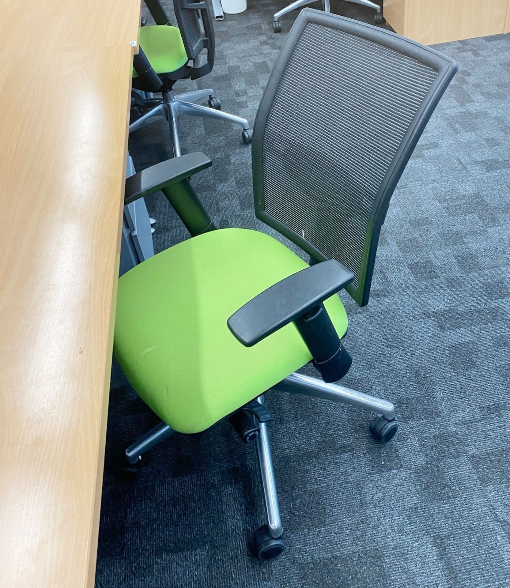 4 x Contemporary Beech Office Desks With Grey Pedestals and Green/Black Swivel Chairs - Image 4 of 4