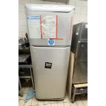 1 x Upright 'No Frost' 2-Door Fridge Freezer - From a Working Commercial Kitchen Environment - CL909