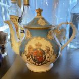 1 x THE ROYAL COLLECTION 'Coat of Arms' Fine Bone China Teapot - Made In England