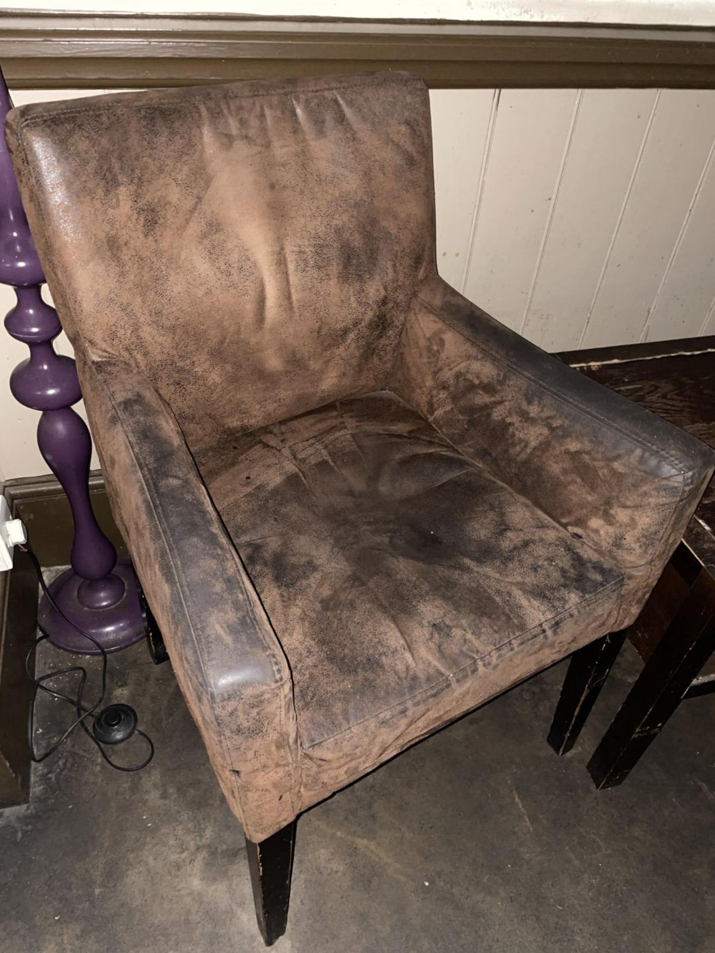 Period-Style 4-Piece Set Comprising 2 x Distressed Leather Armchairs, Table and Aubergine Floor Lamp - Image 3 of 7