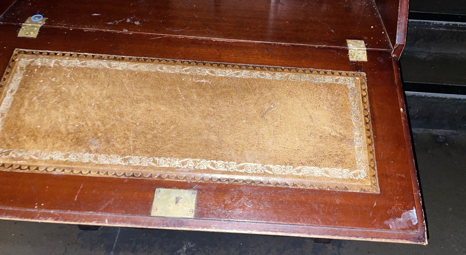 1 x Vintage Hand-built Lockable Wooden Bureu Writing Desk, with Keys - Image 11 of 12