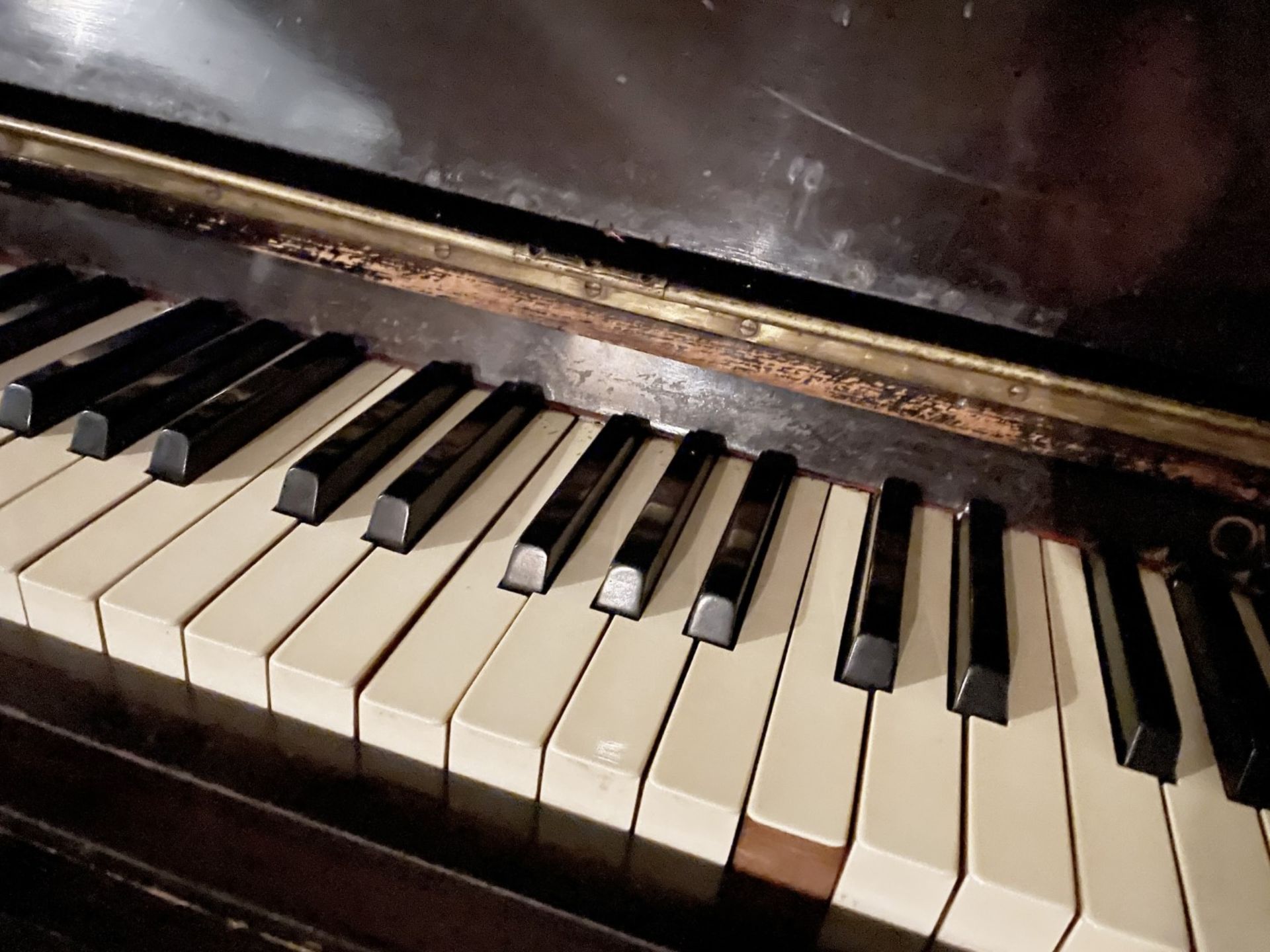 1 x Vintage EMILE AUBERON Mahogany Overstrung Upright Piano - Ref: 123 - CL909 - Location: London, - Image 4 of 13